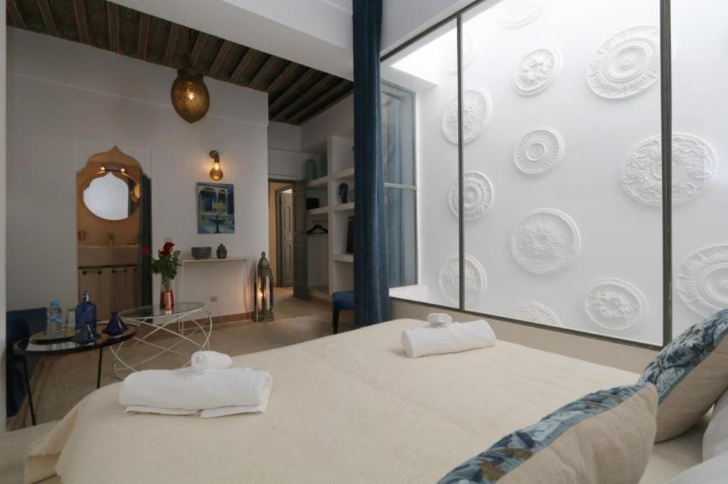 Riad 103 Medina Pool And Hammam Marrakesh Exteriör bild